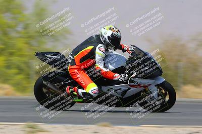 media/Mar-28-2022-Superbike Trackdays (Mon) [[b8603d0f67]]/Open Track Time/Turn 3 Inside/